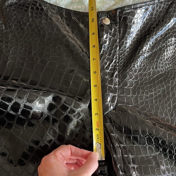 Comme Toujours Patent Leather Croc Embossed High Rise Pants - Picture 13 of 15